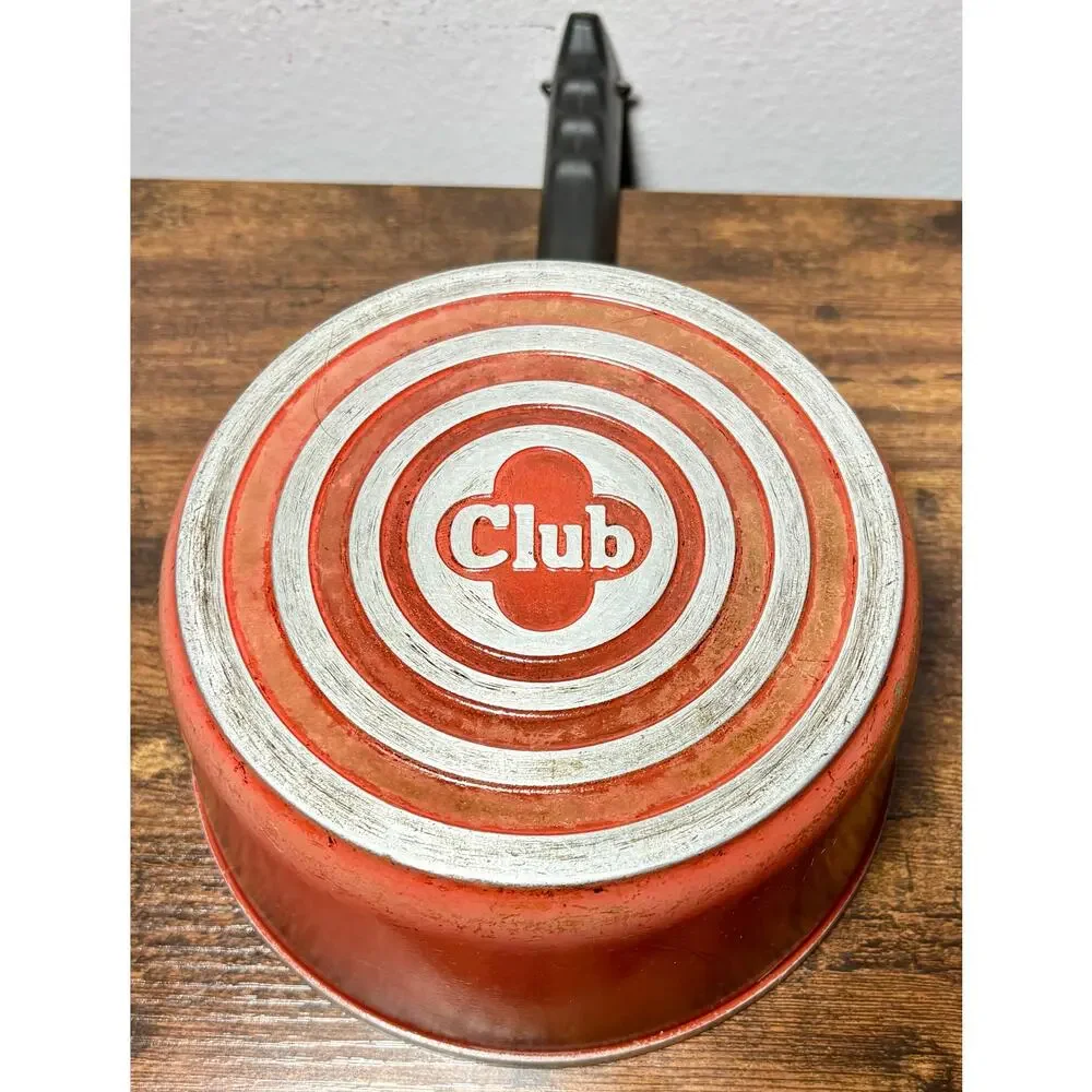 Vintage Club Aluminum Cookware 2 Quart Brown Saucepan Sauce Pot With Lid